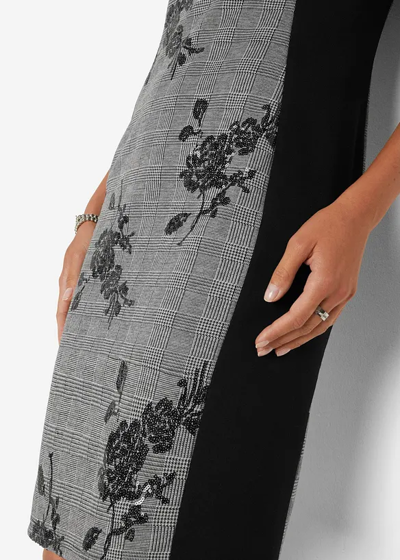 Pouzdrové šaty s výšivkou s flitry, bonprix