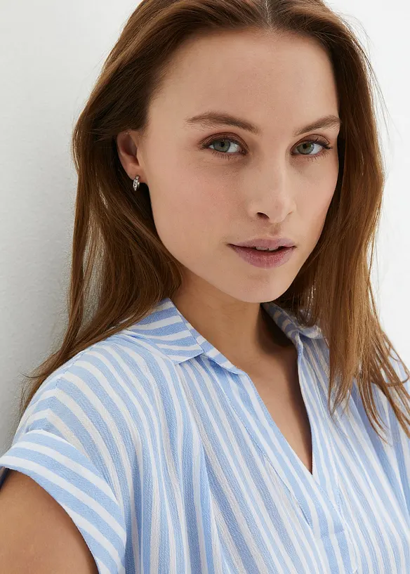 Halenka s krátkým rukávem, ze splývavé viskózy, bonprix