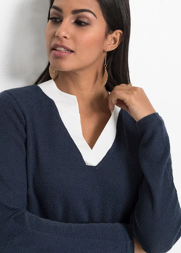 Svetr z jemného úpletu, s halenkovou vsadkou, bonprix