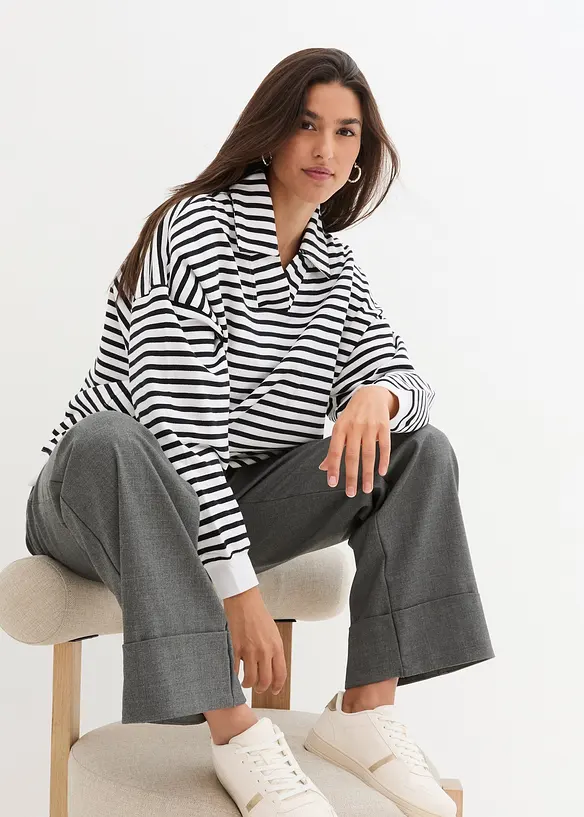 Oversize mikina s výstřihem do V a límcem polo, bonprix