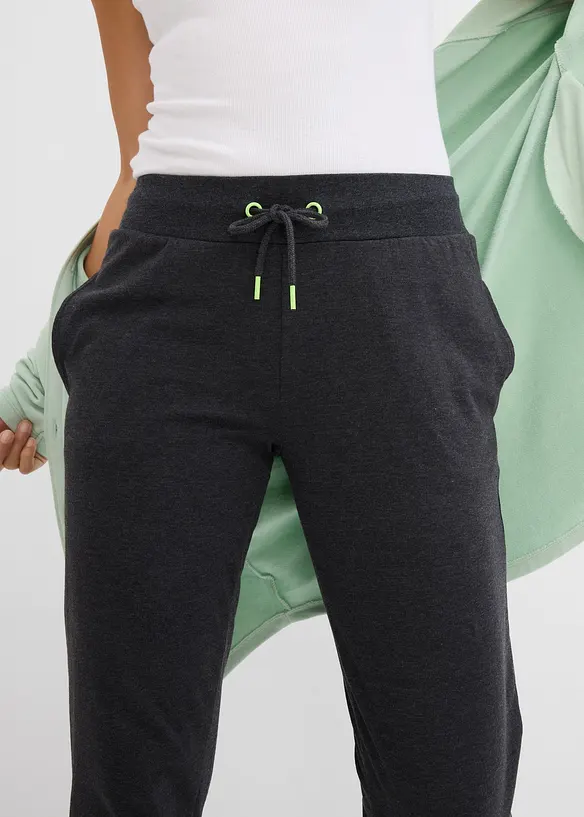 Joggingové kalhoty s náplety, bonprix