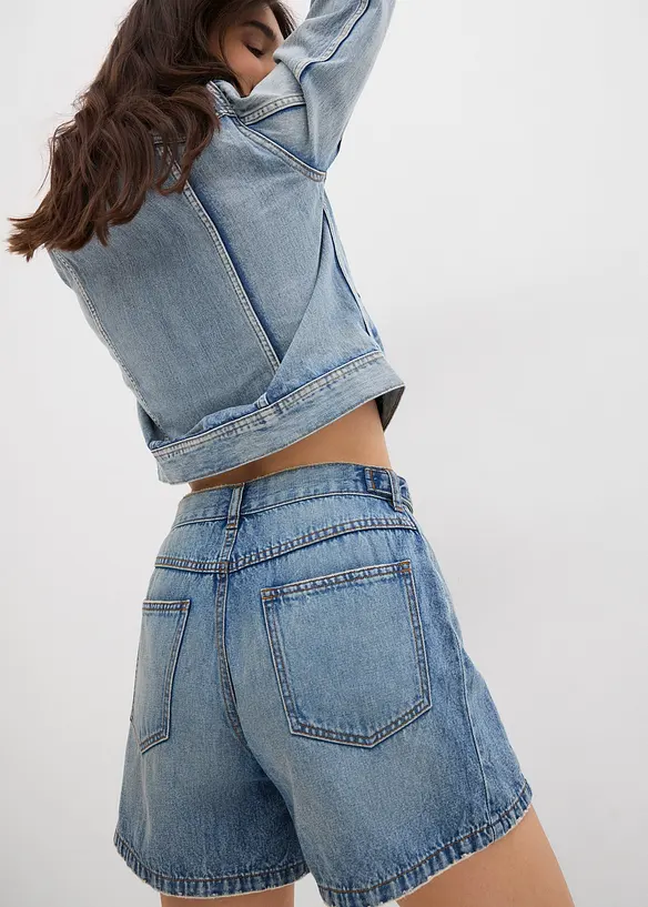Džínové šortky, Mid Waist, nízký podíl streče, bonprix