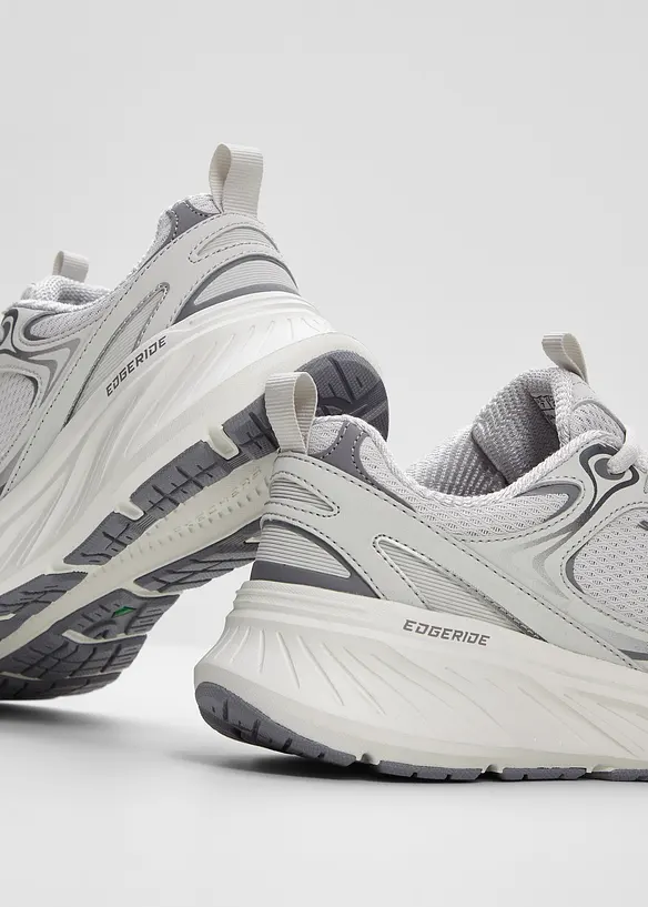 Tenisky značky Skechers, Skechers