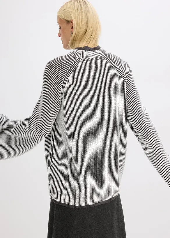 Oversize svetr se stojáčkem, bonprix
