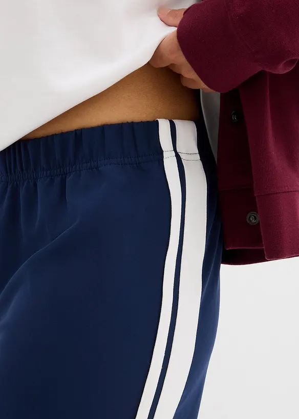 Joggingové kalhoty se sportovními proužky, bonprix