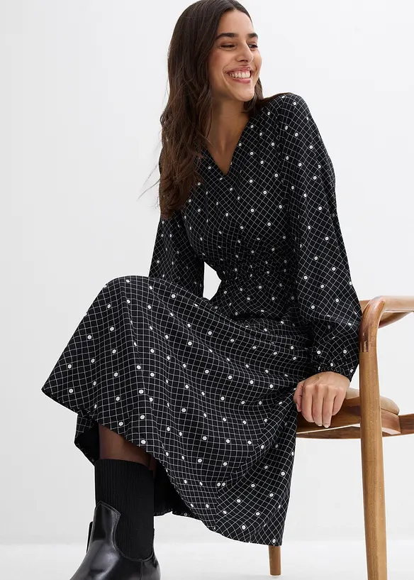 Dlouhé šaty ze splývavé viskózy, bonprix