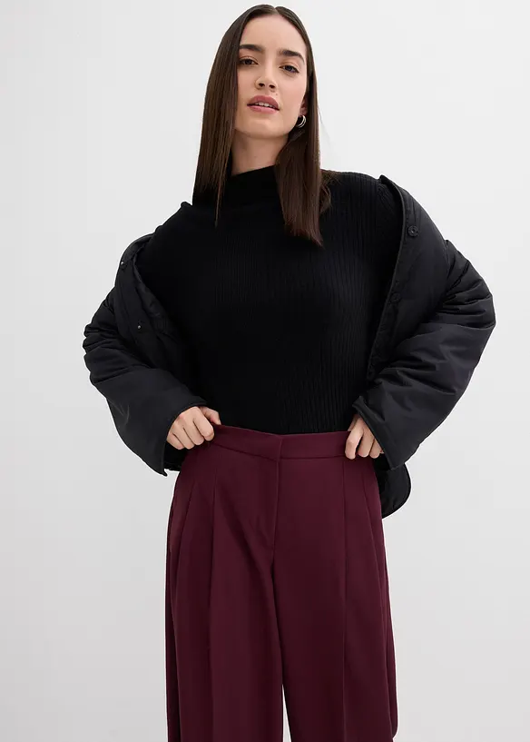 Kalhoty se sklady v pase, s pohodlným pasem a rozparky, bonprix