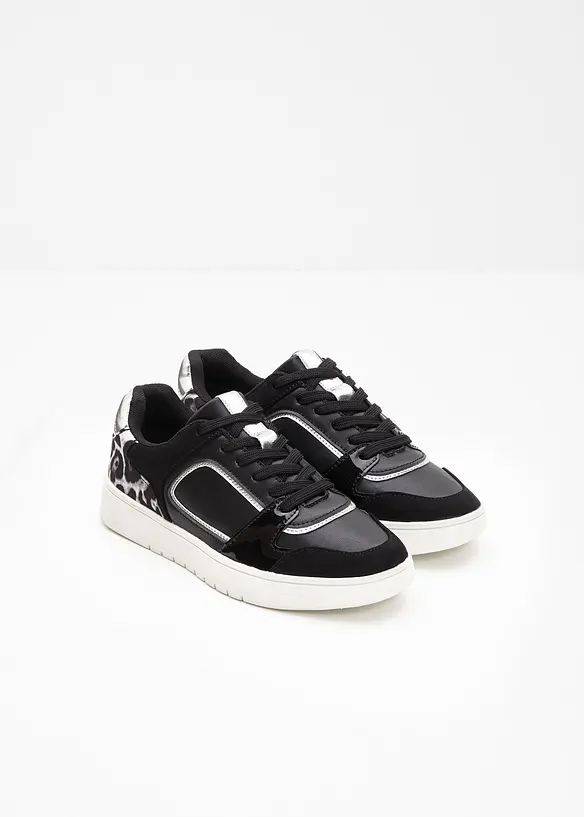 Tenisky s detaily se zvířecím vzorem, bonprix