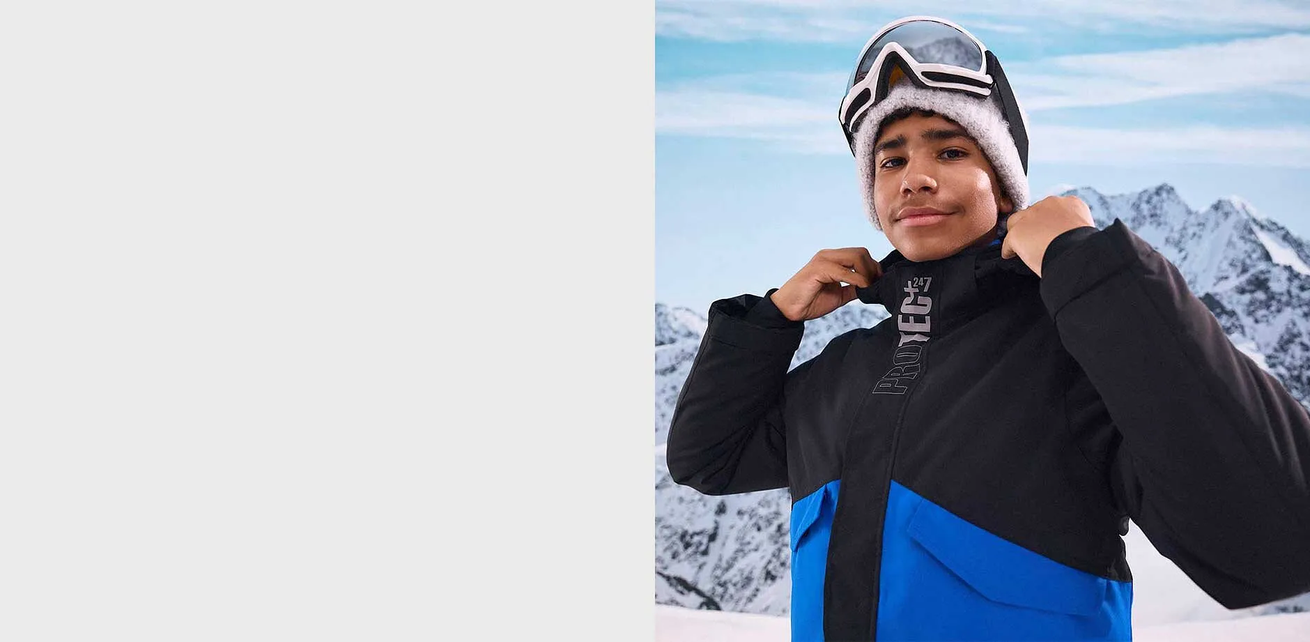 Chlapec v zimn&iacute; bundě