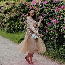 Žena - Top s volány - přírodní bílá