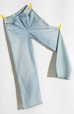 Žena - Široké džíny - ledově modrý denim