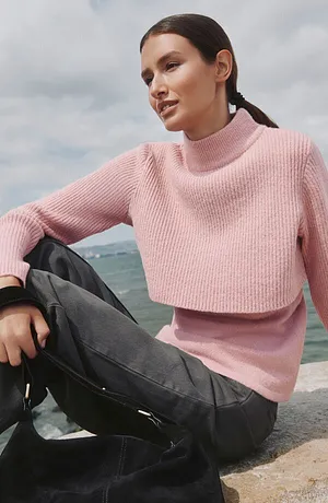 Trendy - Vrstvený svetr - popelavě růžovo-světle růžová