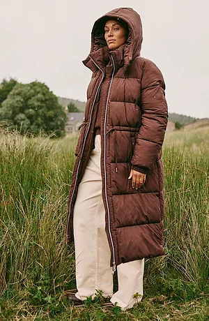 Žena - Voděodolný prošívaný kabát - tmavě hnědá
