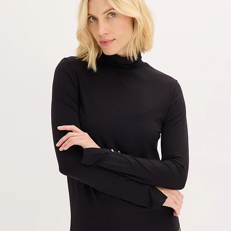 Černý rolák s dlouhým rukávem