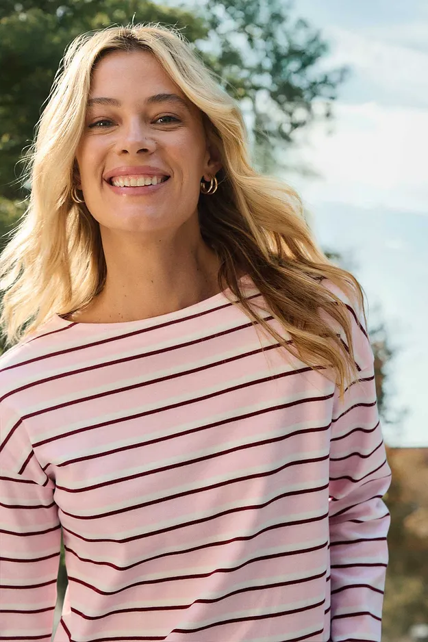 Žena - Triko s dlouh&yacute;m ruk&aacute;vem, z čist&eacute; organick&eacute; bavlny - b&iacute;lo-kři&scaron;ť&aacute;lově růžovo-rub&iacute;nově červen&aacute;