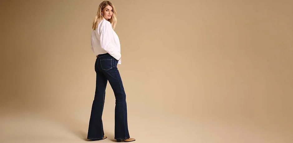 Žena - Oblečení - Džíny - Bootcut a Flared džíny