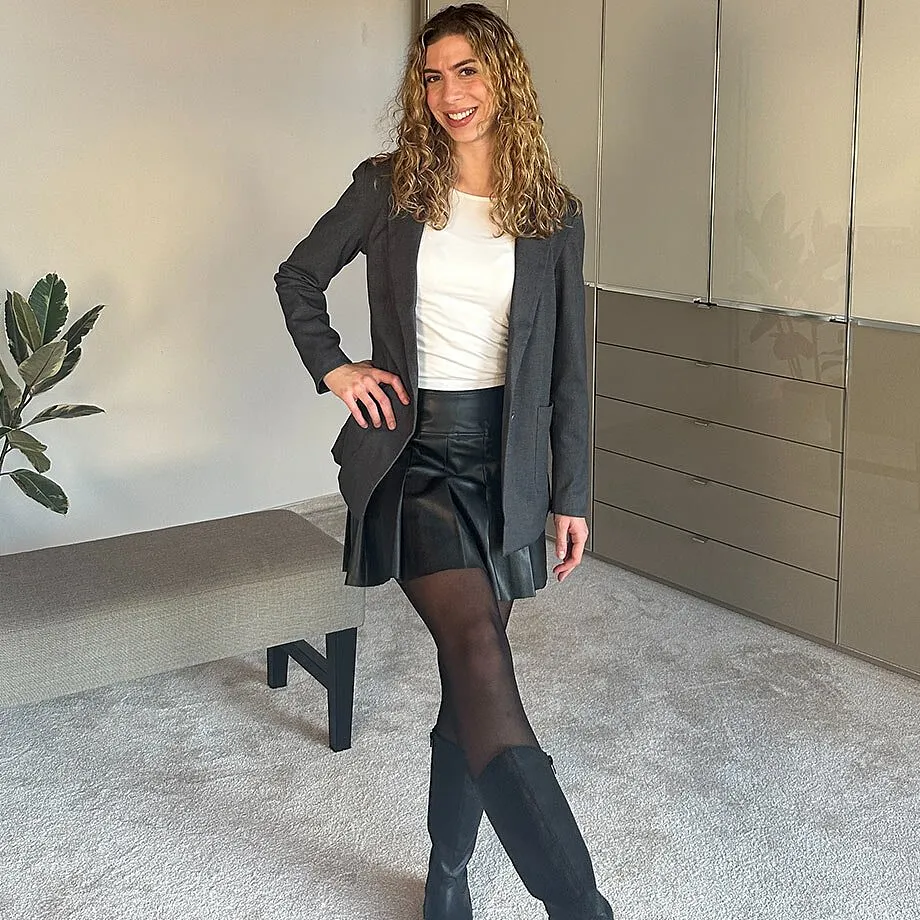 Žena - Oblečen&iacute;