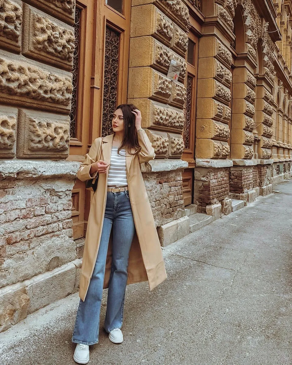 Žena - Oblečen&iacute; - Bundy & kab&aacute;ty - Kab&aacute;ty