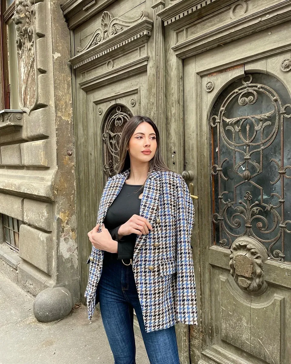 Žena - Oblečen&iacute; - Blejzry