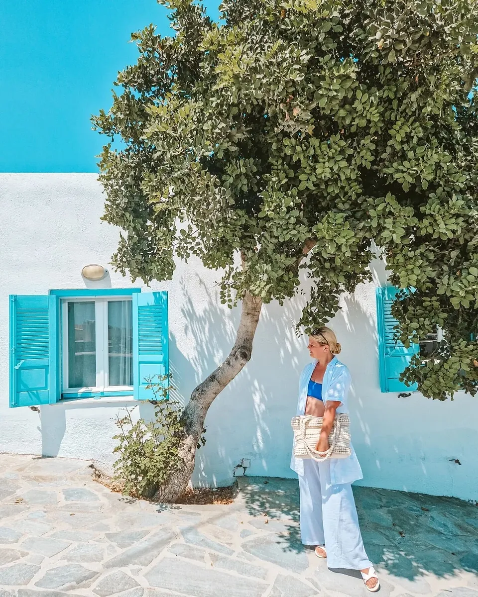 Žena - Oblečen&iacute; - Halenky a tuniky