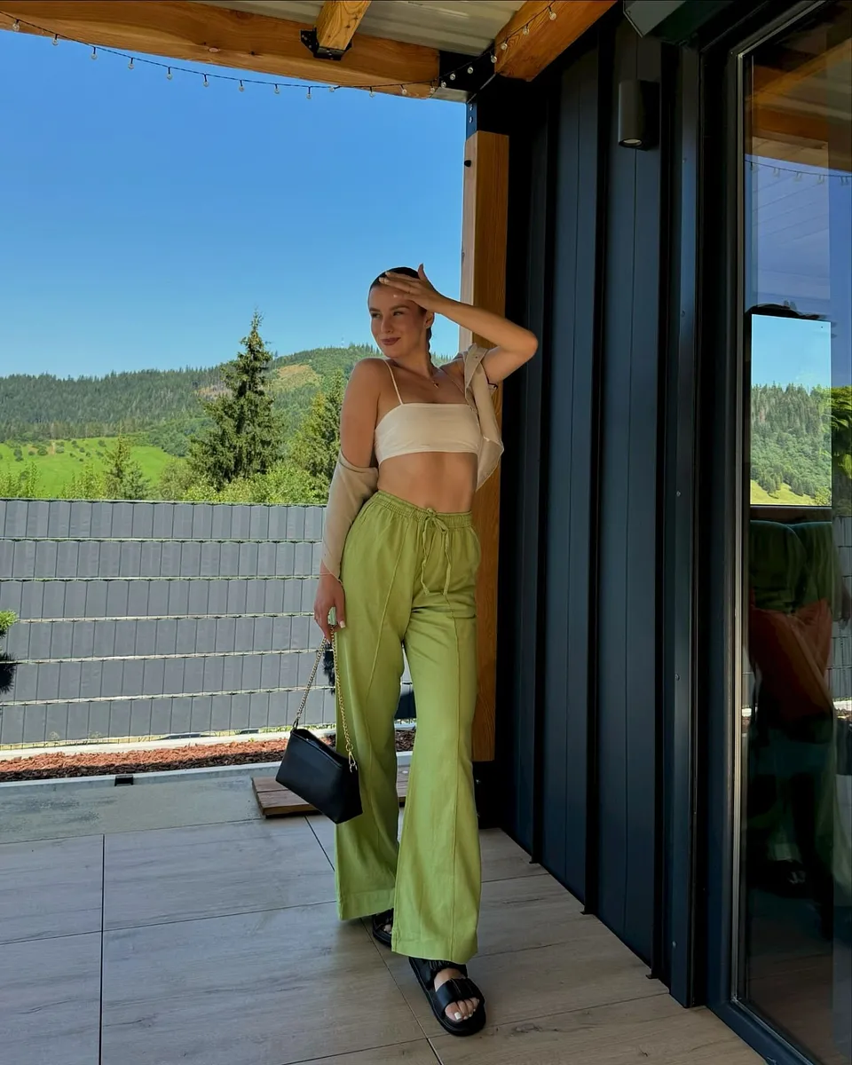 Žena - Oblečen&iacute; - Kalhoty - Letn&iacute; kalhoty