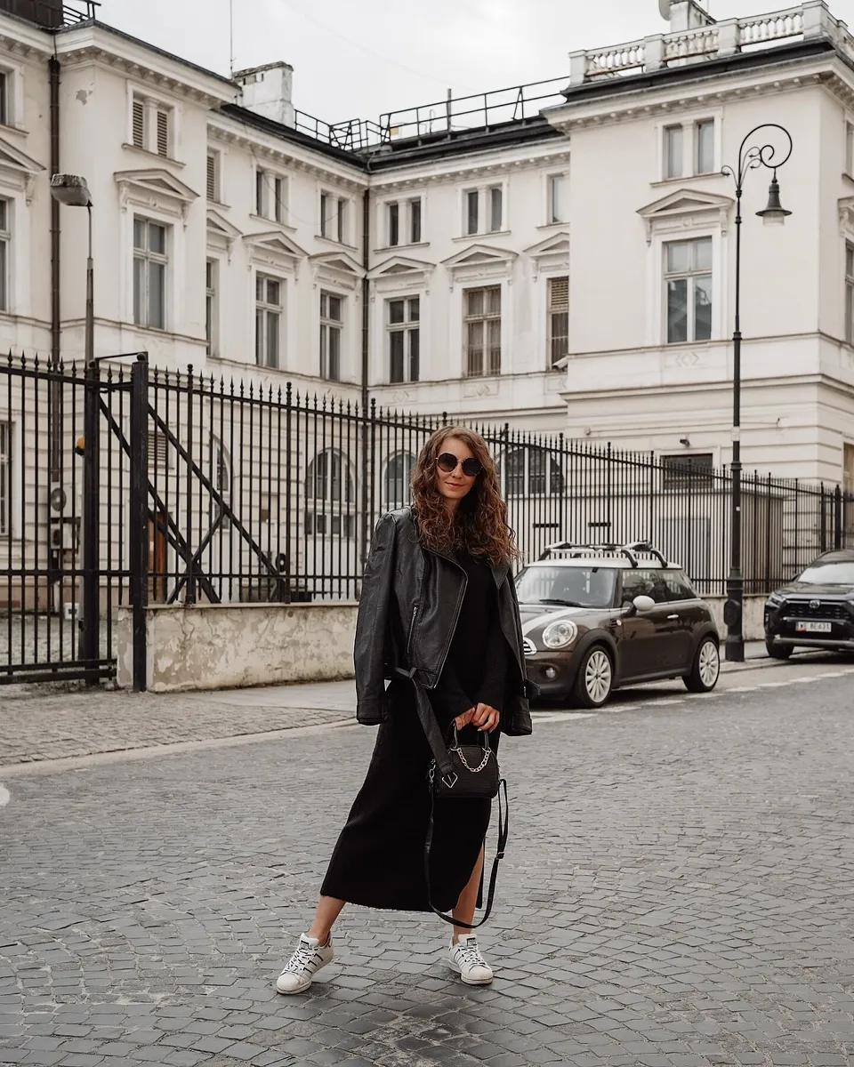 Žena - Oblečen&iacute; - Bundy & kab&aacute;ty