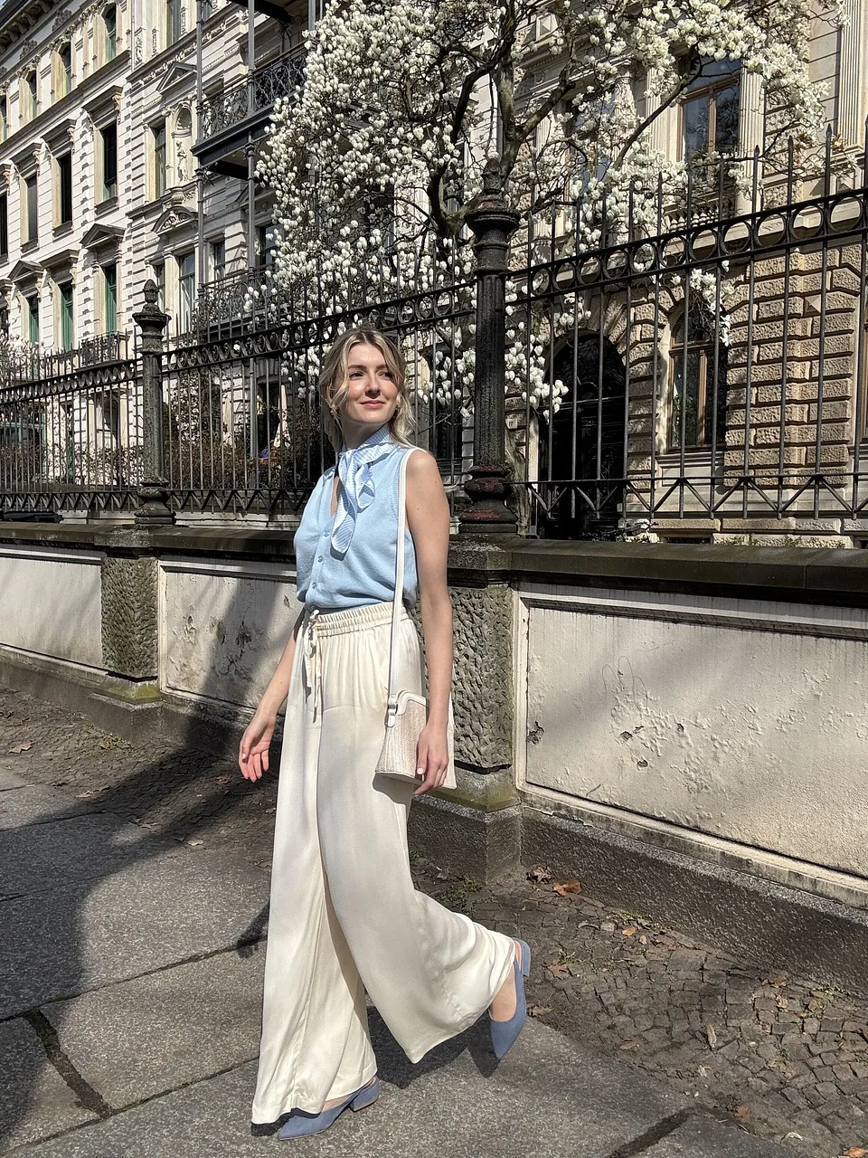 Žena - Oblečen&iacute; - Pulovry & Svetry