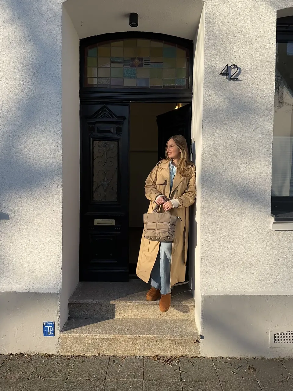 Žena - Oblečen&iacute; - Bundy & kab&aacute;ty - Trenčkoty