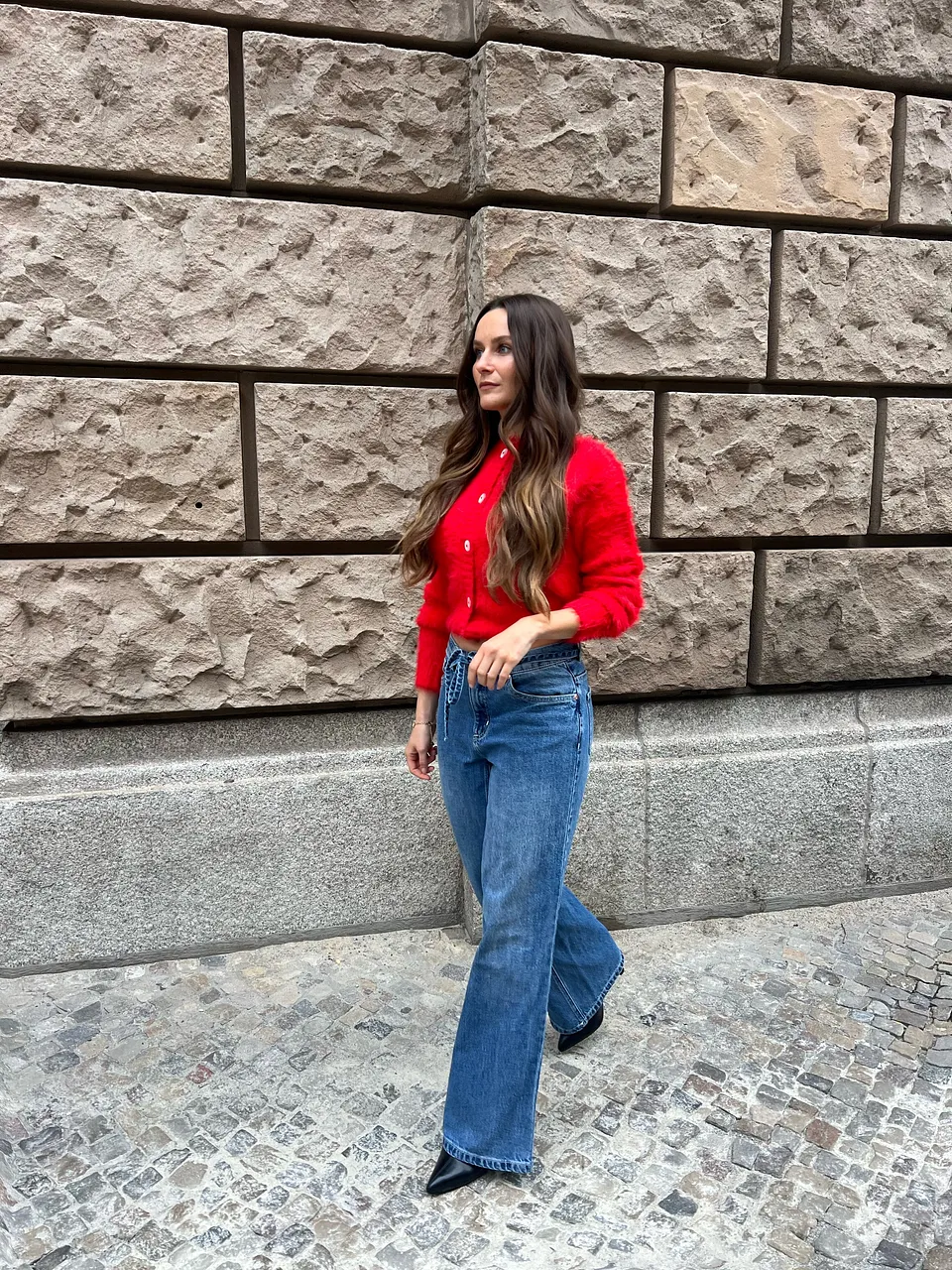 Žena - Oblečen&iacute; - Pulovry & Svetry - Svetry