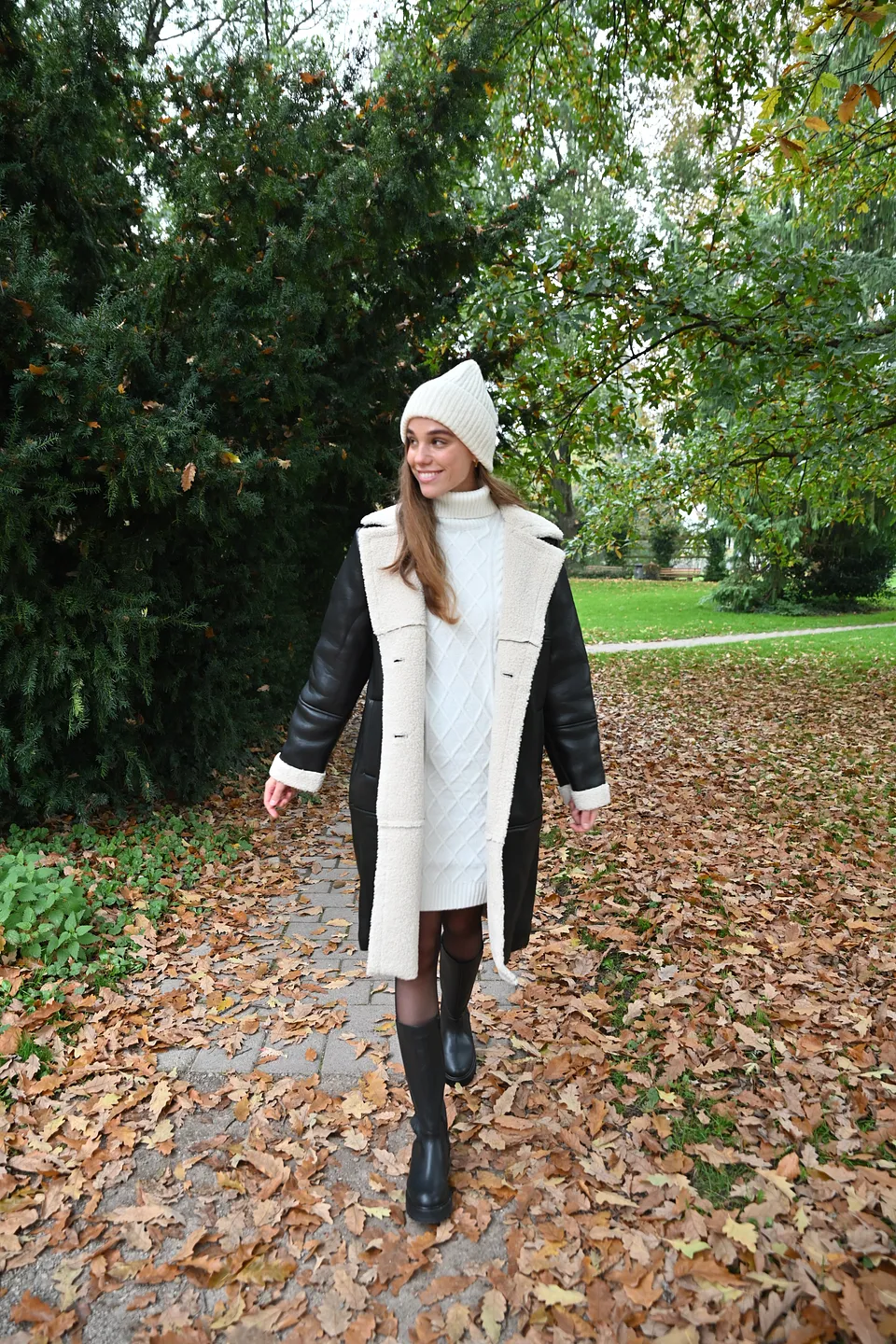 Žena - Oblečen&iacute; - Bundy & kab&aacute;ty - Kab&aacute;ty