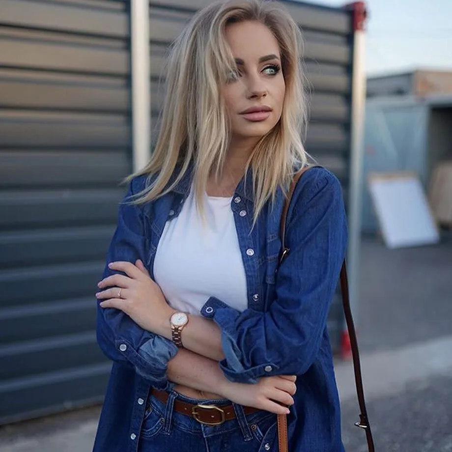 Žena - Oblečen&iacute; - Halenky a tuniky - S dlouh&yacute;m ruk&aacute;vem