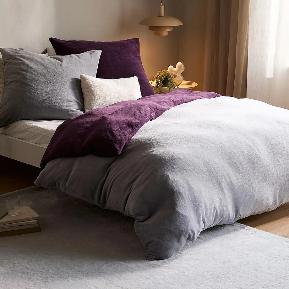 Hněd&eacute; povlečen&iacute;