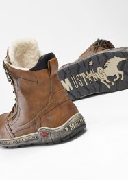 Šněrovací kotníčková obuv značky Mustang, Mustang