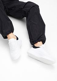 Tenisky na platformě značky Skechers, Skechers
