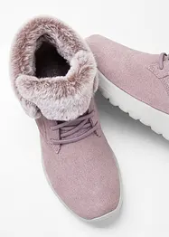 Šněrovací kotníková obuv značky Skechers, Skechers