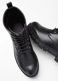 Šněrovací kotníková obuv s profilovanou podrážkou, bonprix