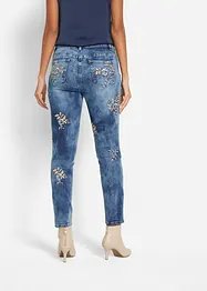 Džíny Slim Fit s květinovou výšivkou, bonprix