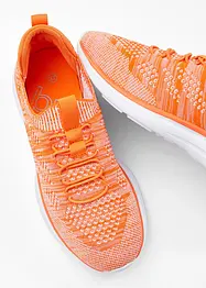 Pohodlné nazouvací tenisky z měkkého materiálu, bonprix