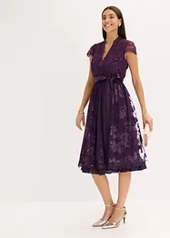 Kroj ve stylu dirndl, s výšivkou a sametovou sukní (2dílná souprava), bonprix