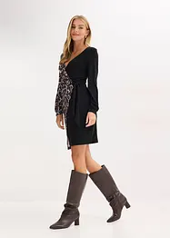 Přiléhavé minišaty s hlubokým výstřihem, bonprix