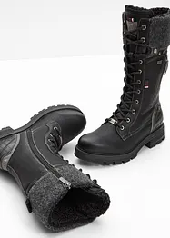 Šněrovací kotníková obuv značky Mustang, Mustang