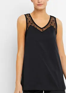 Krátké pyžamo s jemnou krajkovou vsadkou, bonprix