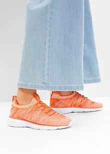 Pohodlné nazouvací tenisky z měkkého materiálu, bonprix