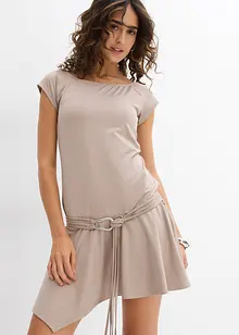 Úpletové šaty s ozdobným páskem, bonprix