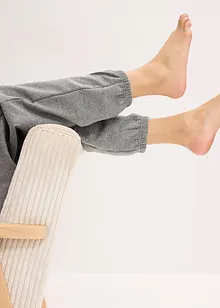 Volnočasové teplákové kalhoty s průhmatovými kapsami, bonprix