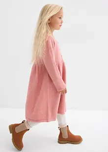 Pletené šaty s ozdobnou knoflíkovou lištou, bonprix