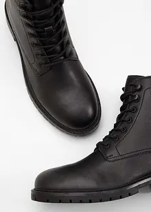 Šněrovací kotníkové boty s profilovanou podrážkou, bonprix