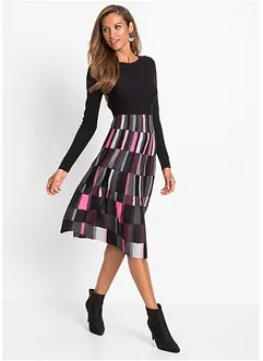 Zvonové pletené šaty ze žakáru, bonprix