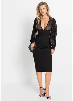 Postavu podtrhující šaty s krajkou, bonprix