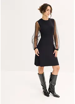Pletené šaty ze splývavé viskózové směsi, bonprix
